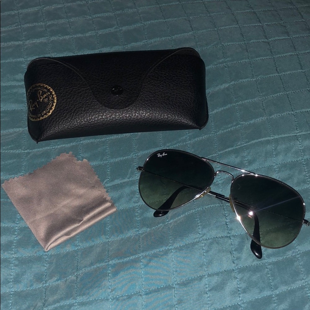 Ray Ban Aviator Sunglasses